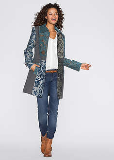 Abrigo corto con un elaborado diseño jacquard