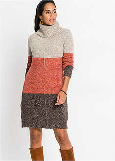 Vestido de punto con cuello vuelto