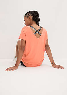 Camiseta larga deportiva con espalda abierta