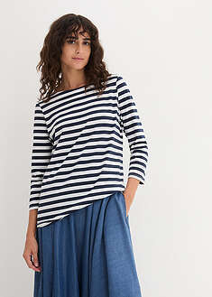 Camiseta con escote barco