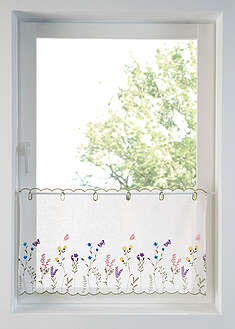 Cortina con bordado floral
