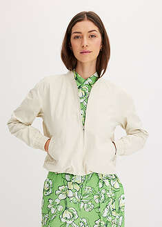 Cazadora corta y suave