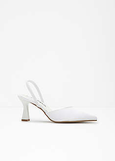 zapatos-de-tacon-con-talon-al-descubierto