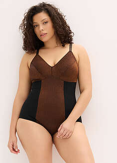 Body moldeador de material brillante con efecto moldeador medio