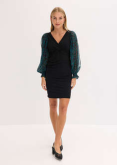 Vestido corto favorecedor con aberturas en las mangas