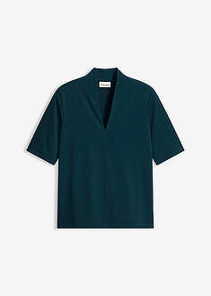 camiseta-con-cuello-chimenea