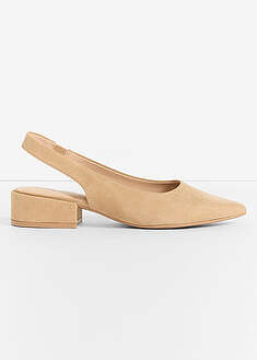 zapatos-con-tacon-plano-y-talon-al-descubierto