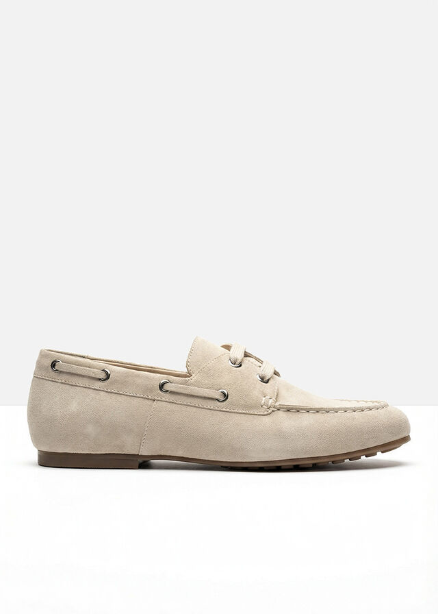 Mocasín con cordones